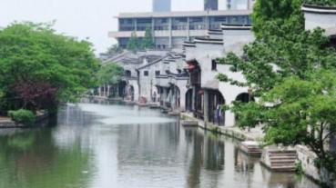 逃离复古经典房屋